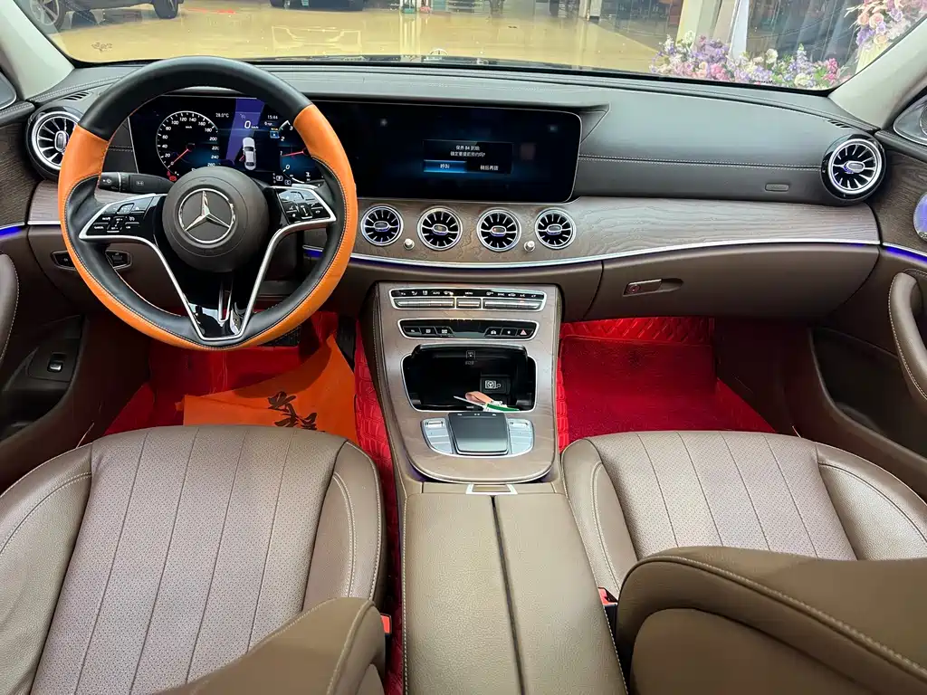 Mercedes-Benz E-Class 2023 — фото 22