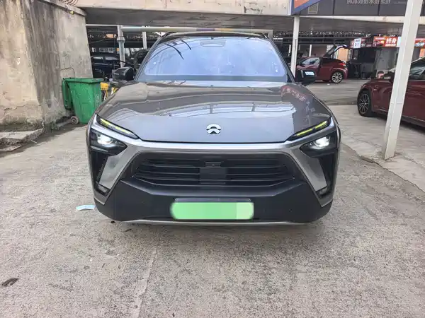 NIO ES8 2020
