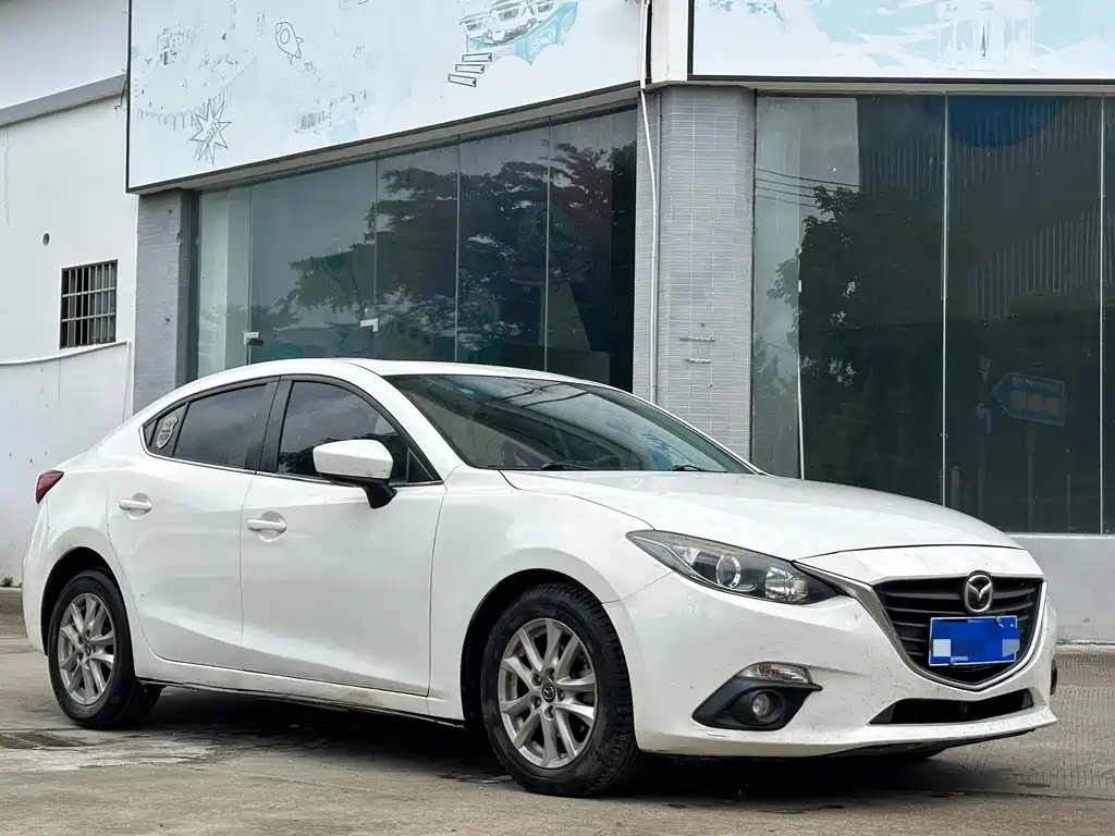Mazda 3 Angkesela 2016