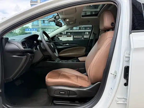Buick Regal 2023