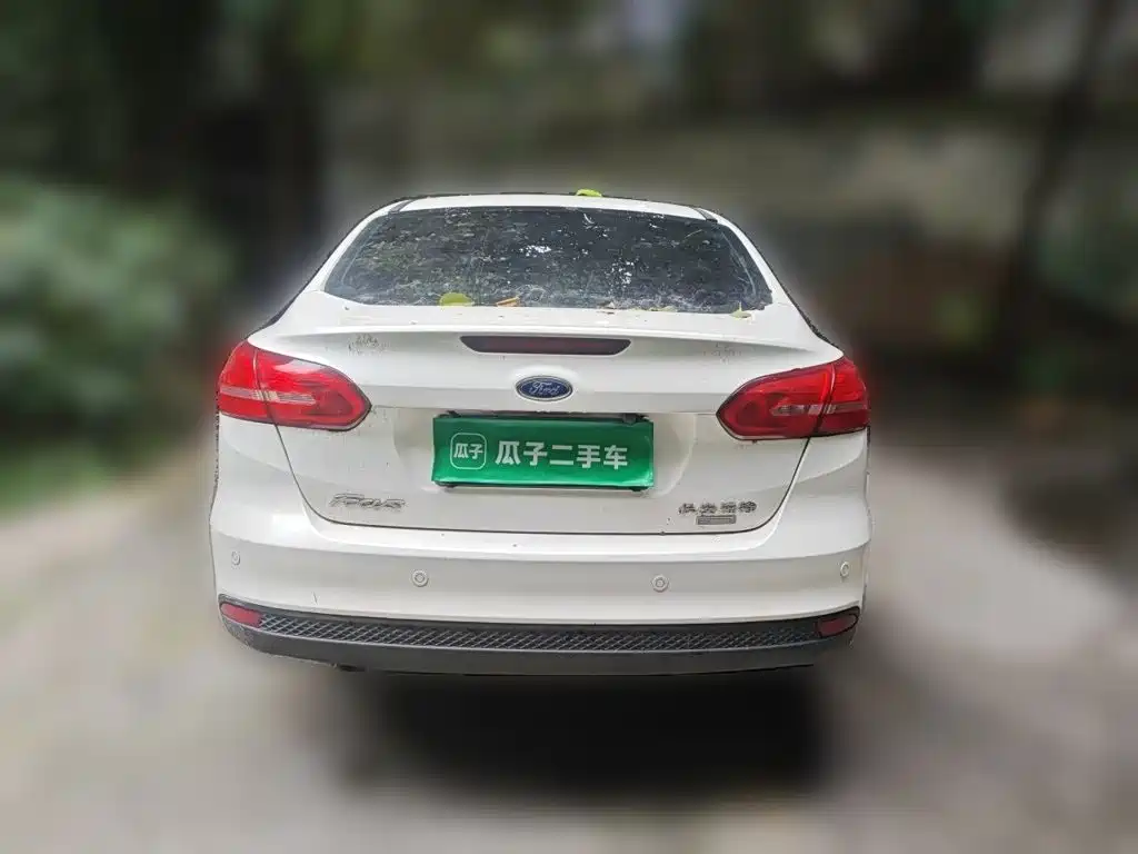 Ford Focus 2015 — фото 3