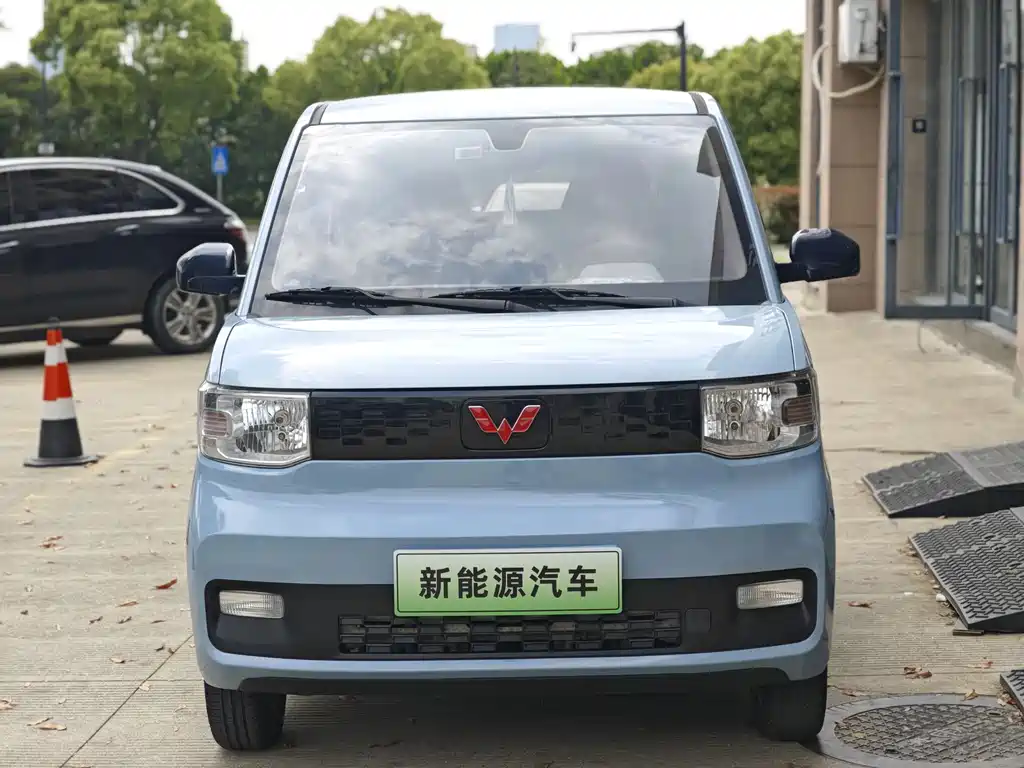 Wuling MINIEV 2022 — фото 2