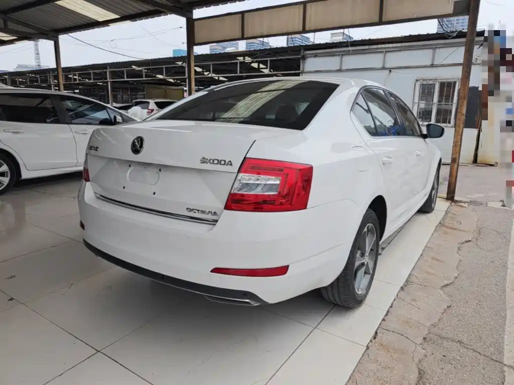 Skoda Octavia 2015