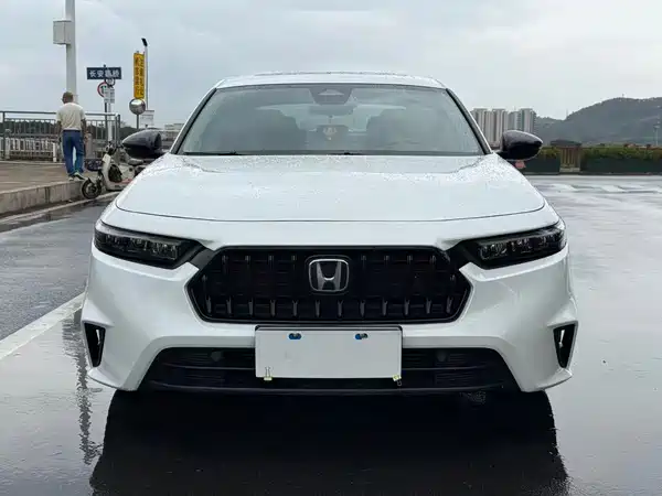 Honda Inspire 2023