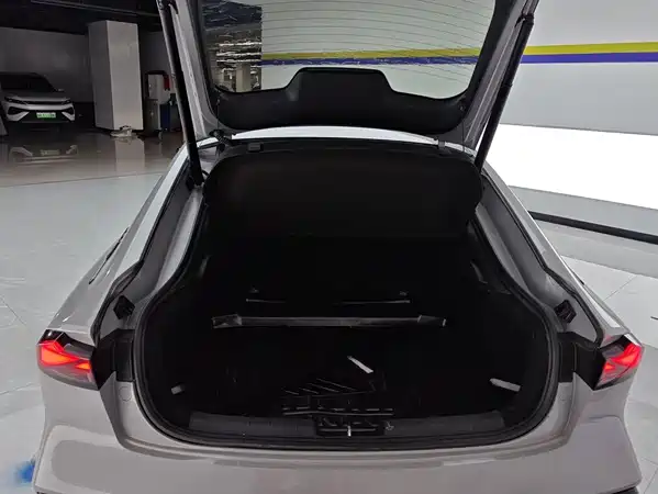 Changan UNI-V 2024