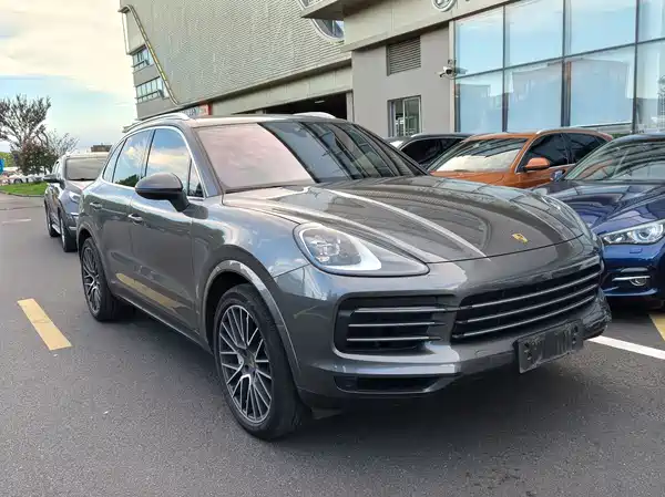 Porsche Cayenne 2020