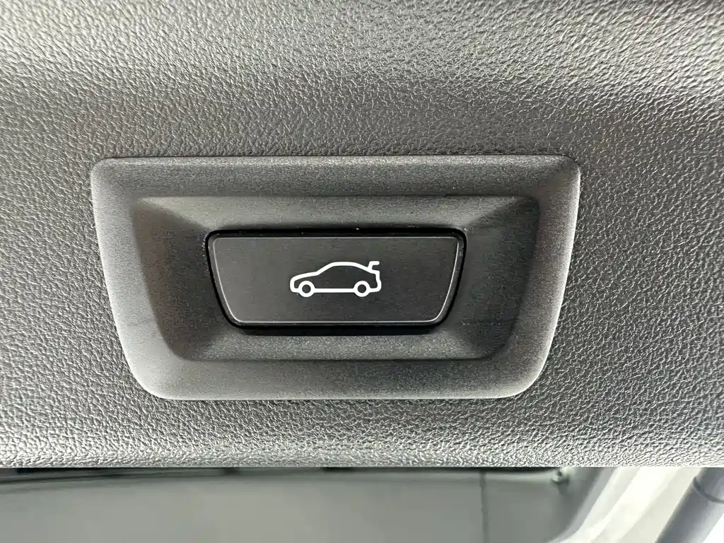 BMW X1 2023 — фото 16