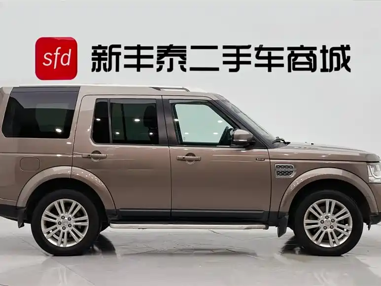 Land Rover Discovery 2015 — фото 3