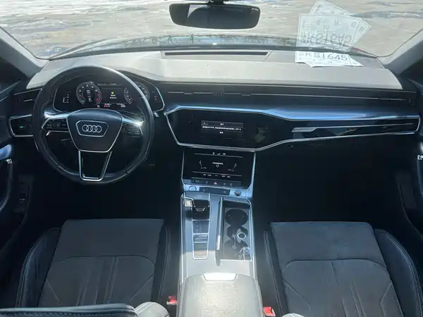 Audi A6L 2020