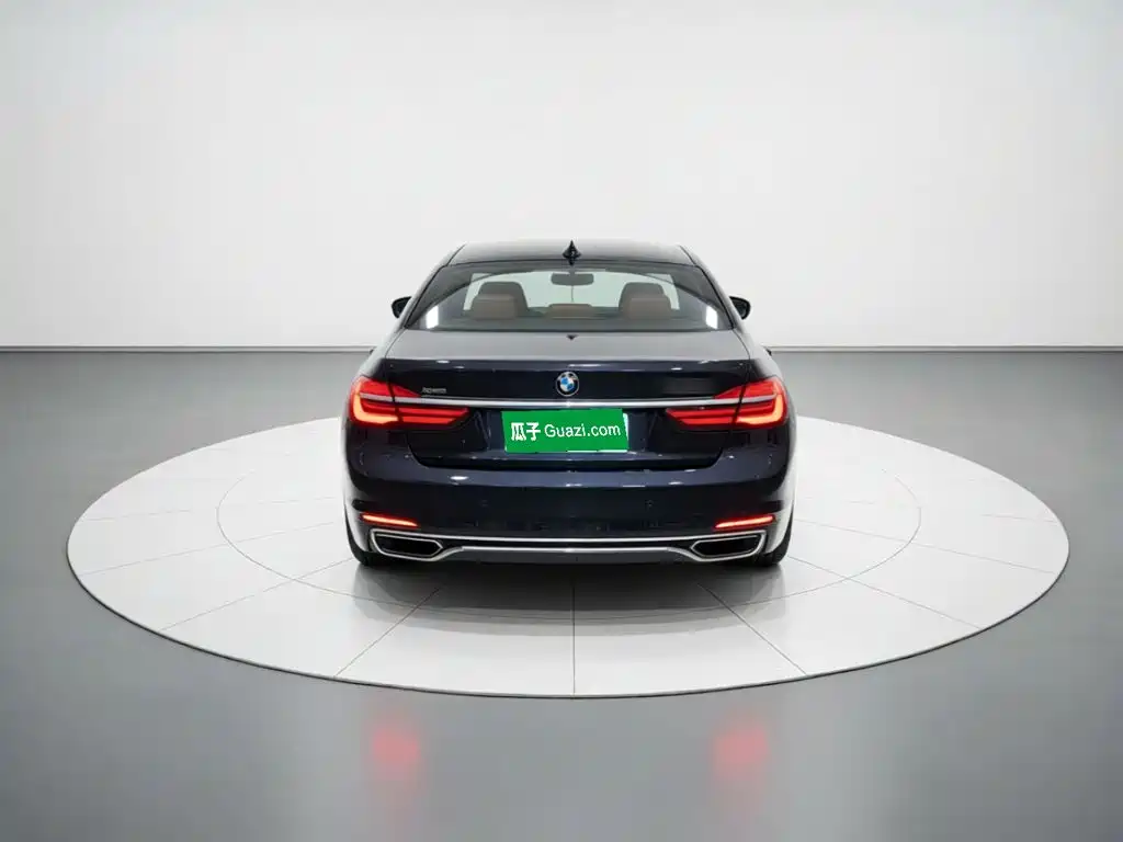 BMW 7 Series 2016 — фото 5