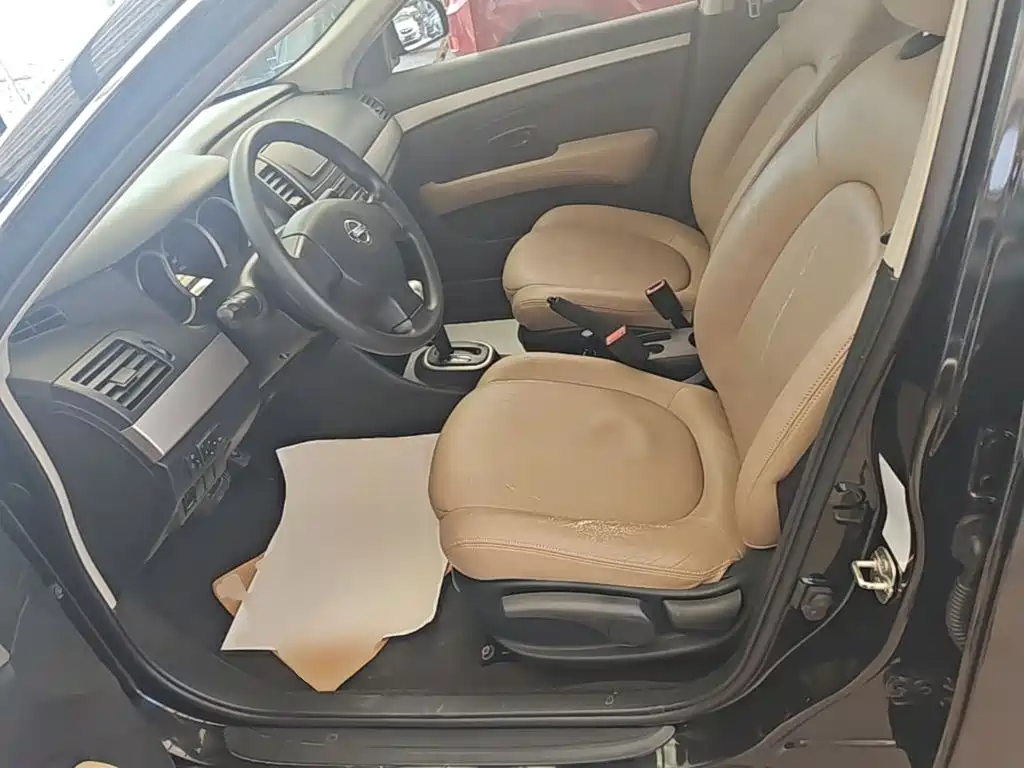Nissan Sylphy 2017 — фото 15