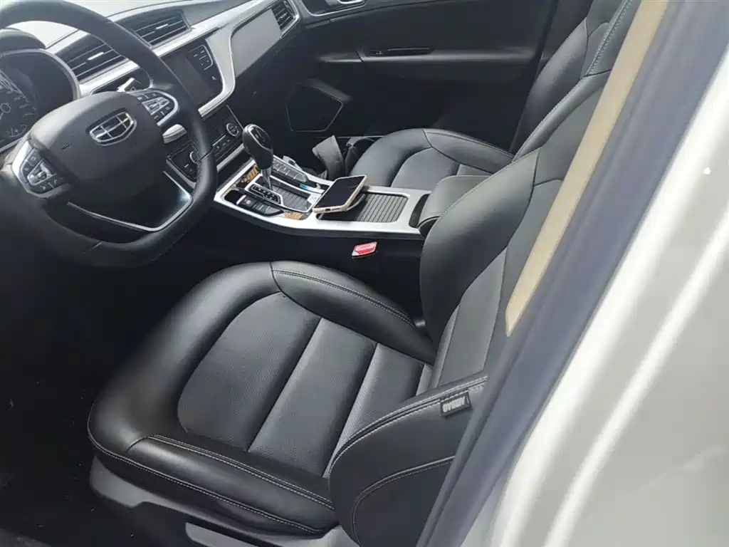 Geely Emgrand GS 2020 — фото 15