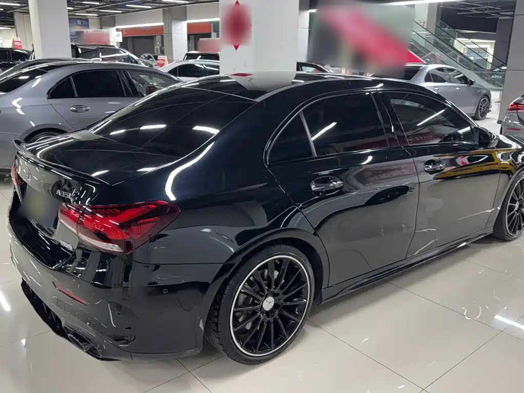 Mercedes-Benz A-Class AMG 2022 — фото 9