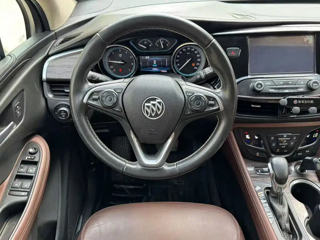 Buick Envision Plus 2017 — фото 15