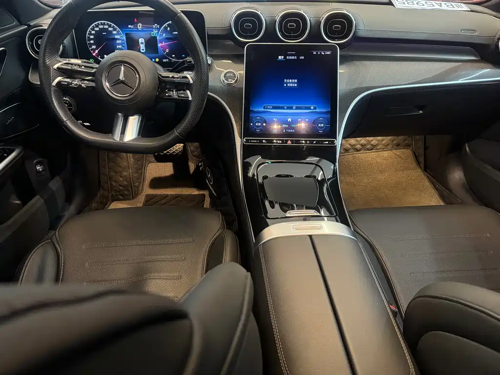 Mercedes-Benz C-Class 2023 — фото 8