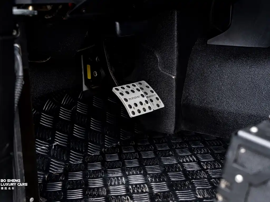 Land Rover Defender 2015 — фото 15