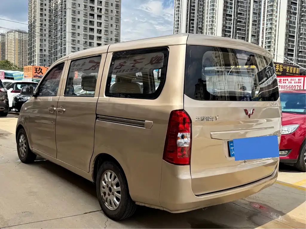 Wuling Rongguang V 2016 — фото 8
