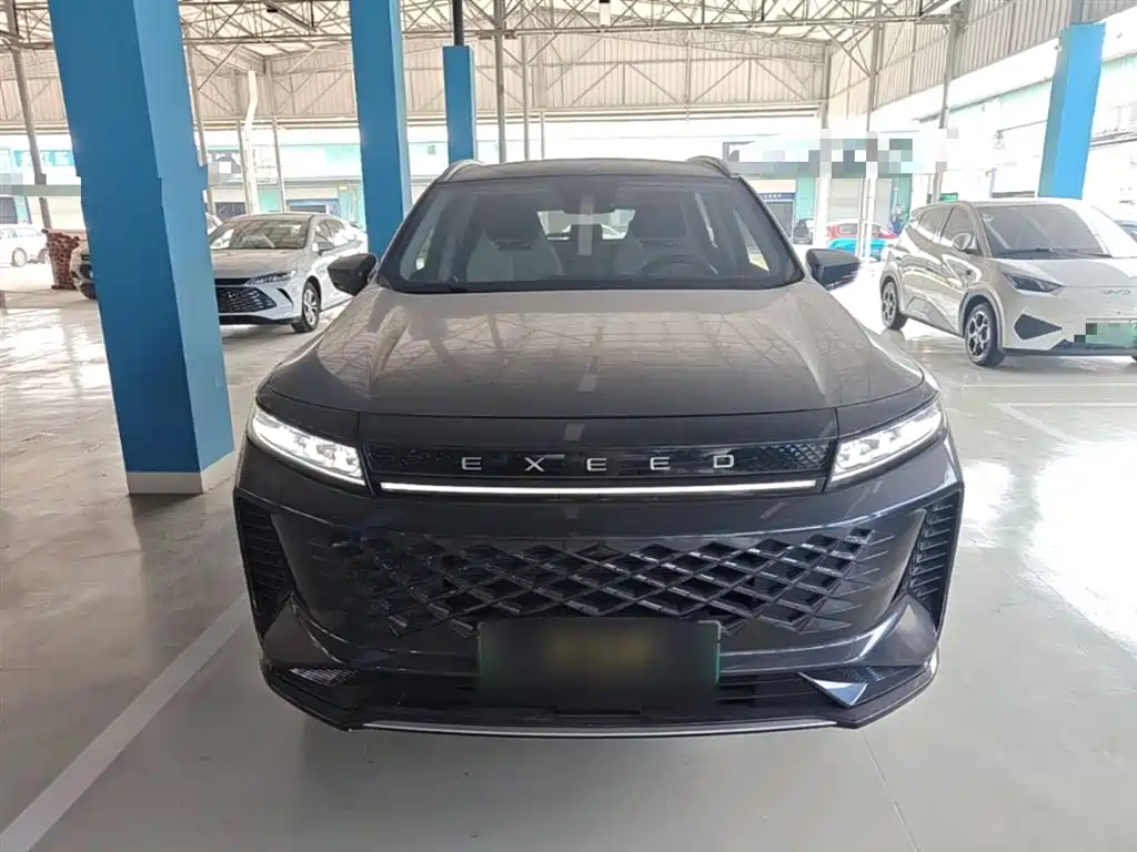 Exeed Zhaofeng C-DM 2024 — фото 3