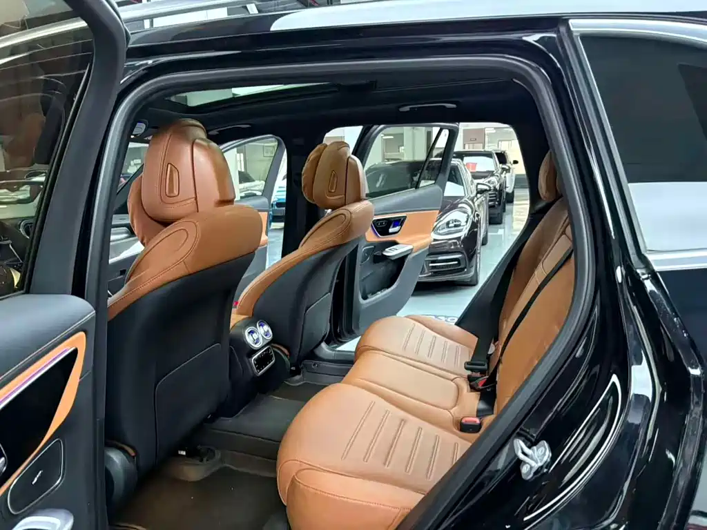 Mercedes-Benz GLC 2024
