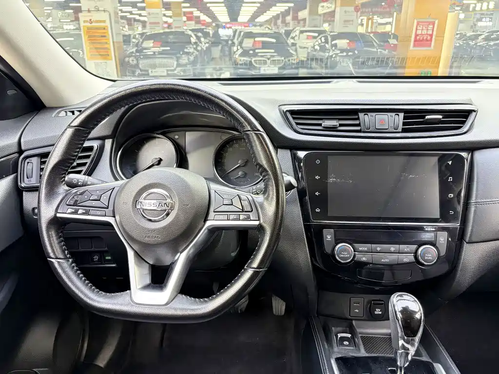 Nissan X-Trail 2021 — фото 10