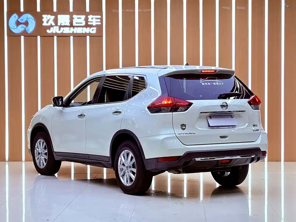 Nissan X-Trail 2021 — фото 19