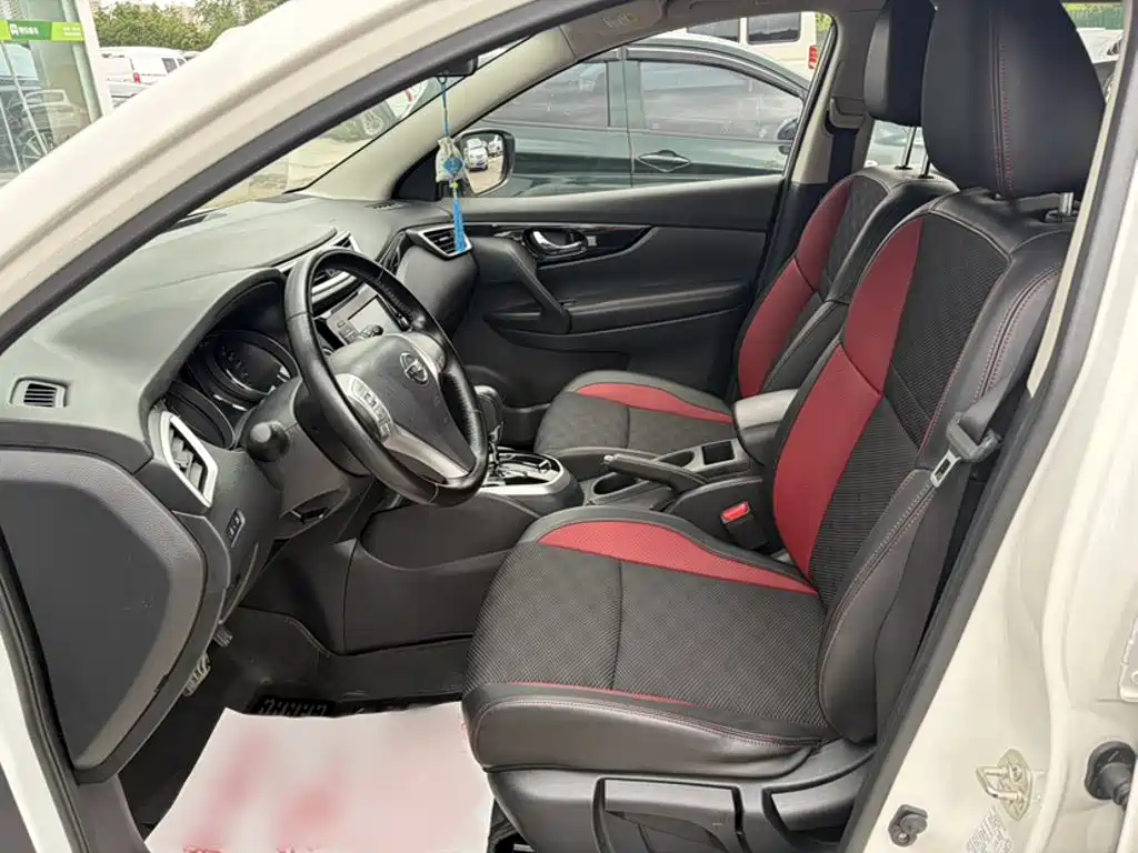 Nissan Qashqai 2017 — фото 11