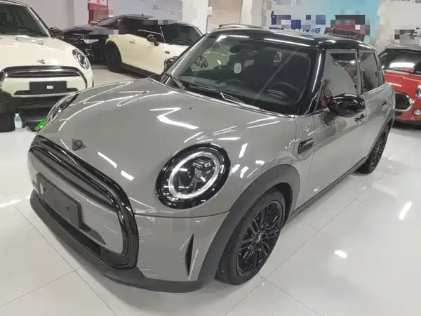 MINI MINI 2021