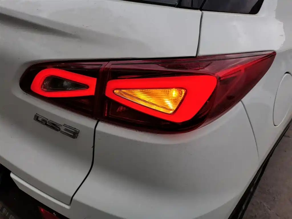 GAC Motor Trumpchi GS3 2019 — фото 8