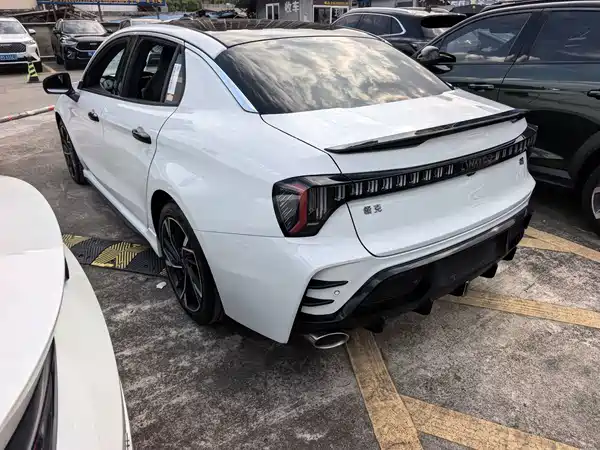 Lynk & Co 03 2024
