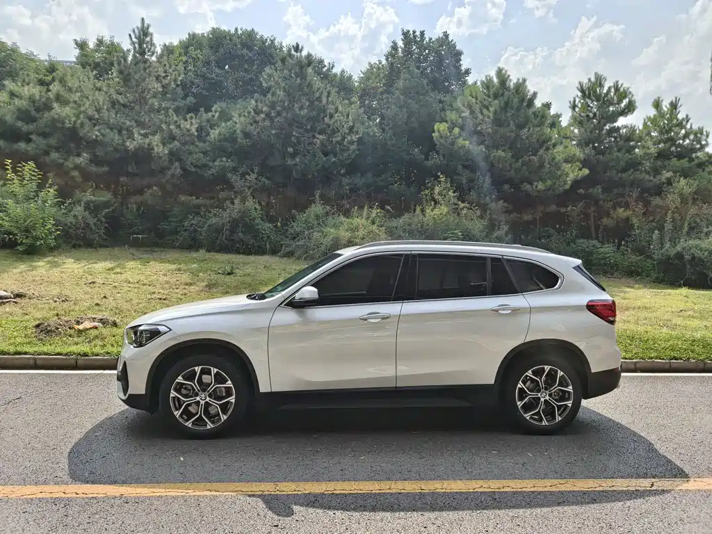 BMW X1 2021