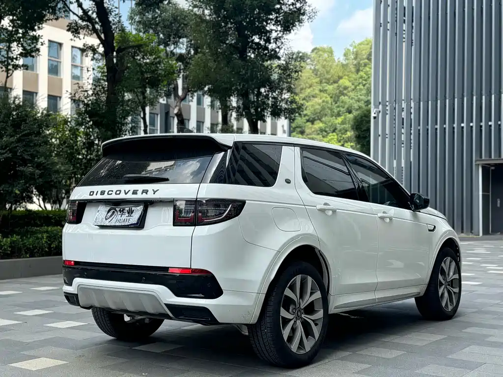Land Rover Discovery Sport 2025 — фото 6
