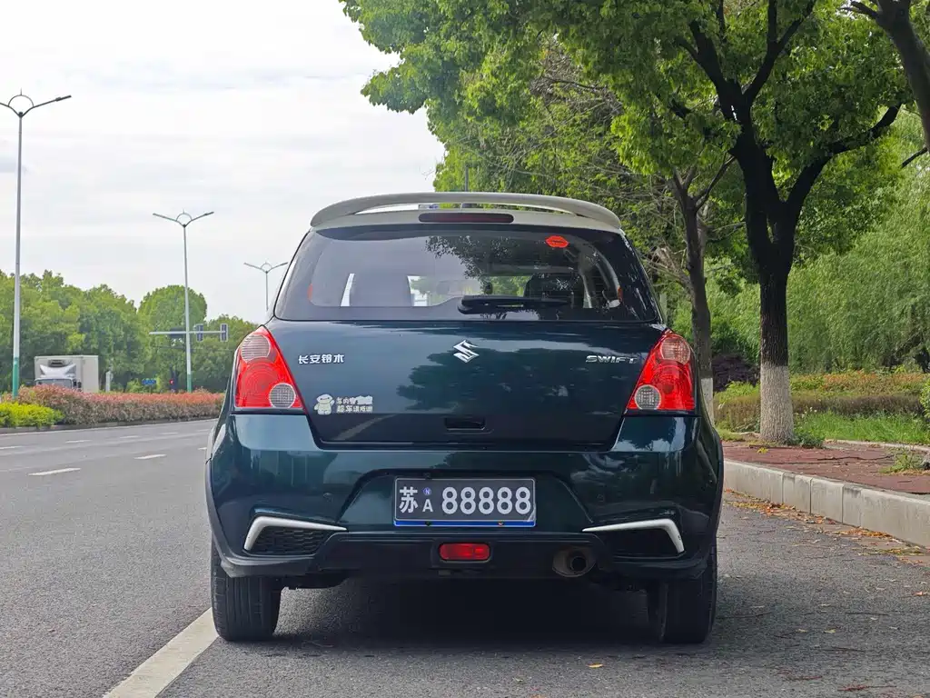 Suzuki Swift 2017 — фото 14