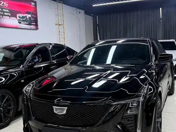 Cadillac CT5 2025