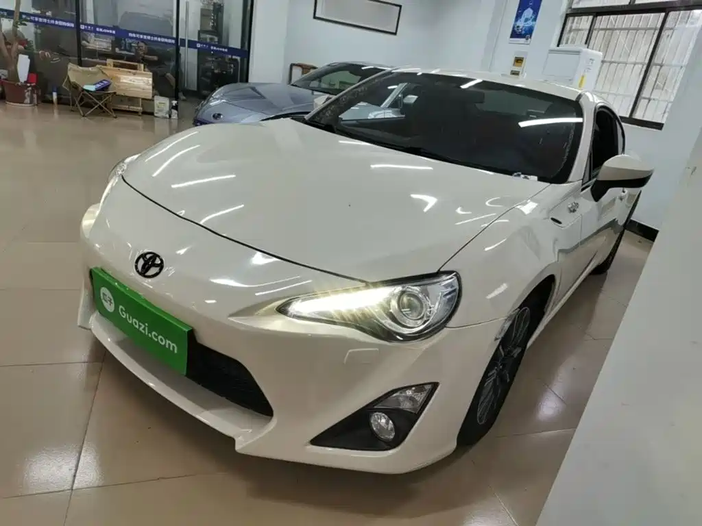 Toyota 86 2016 — фото 1