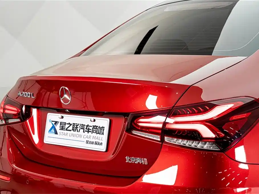 Mercedes-Benz A-Class 2019 — фото 8