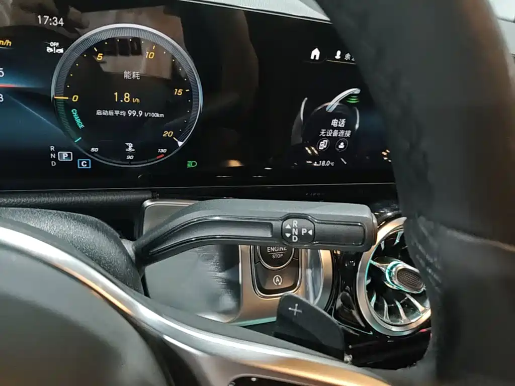 Mercedes-Benz GLB 2023 — фото 14