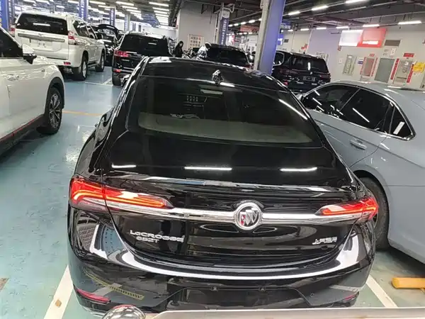 Buick LaCrosse 2020