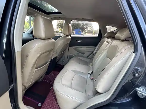 Nissan Qashqai 2012