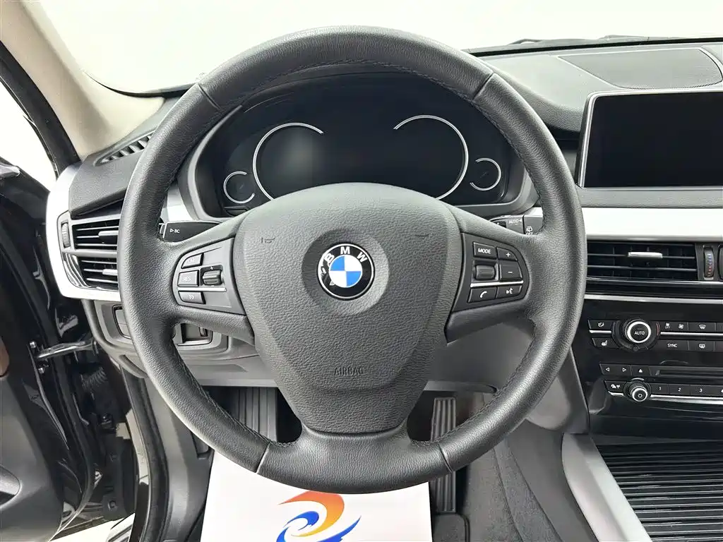 BMW X5 2018 — фото 16