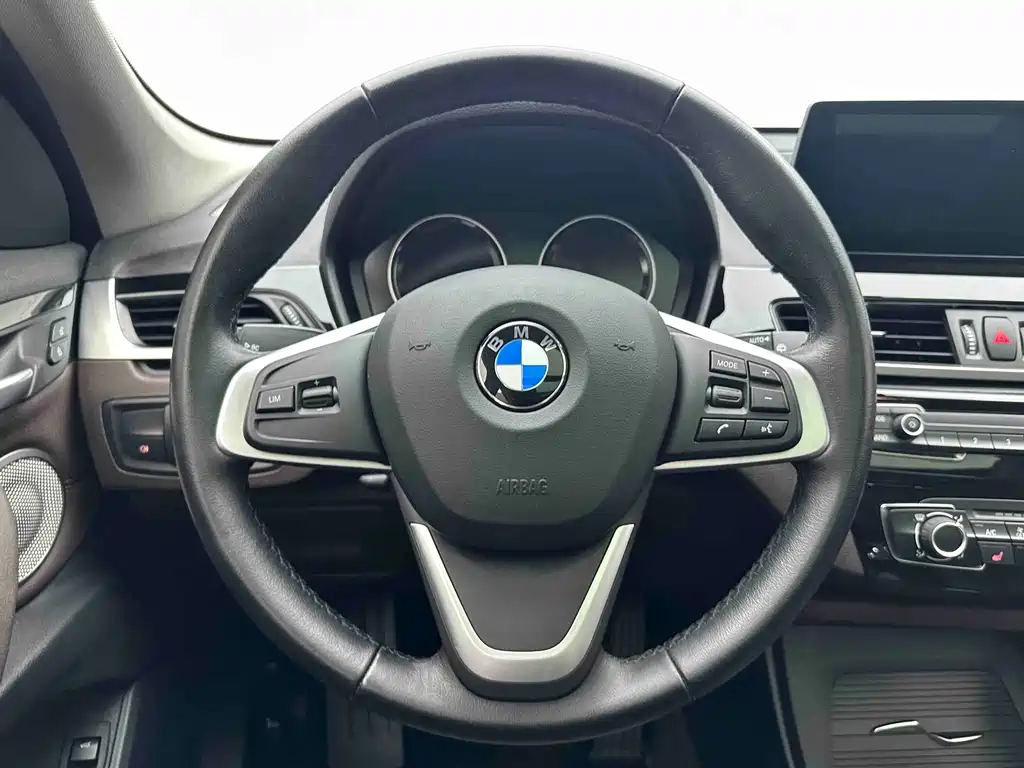 BMW X1 2022 — фото 17