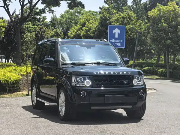 Land Rover Discovery 2016