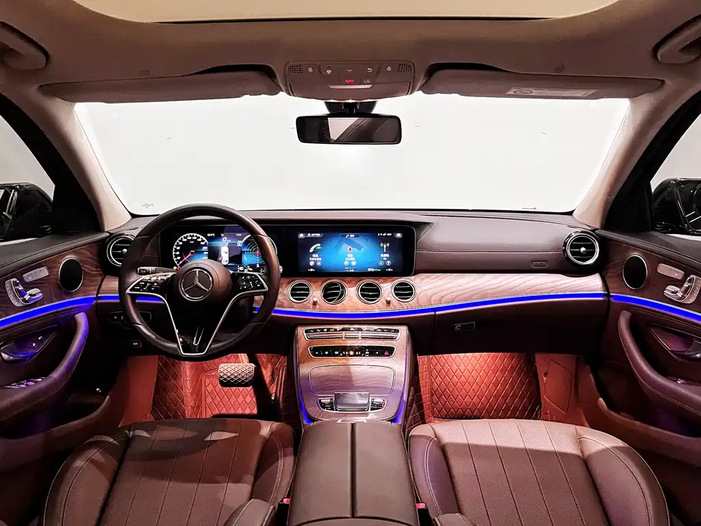 Mercedes-Benz E-Class 2023 — фото 8