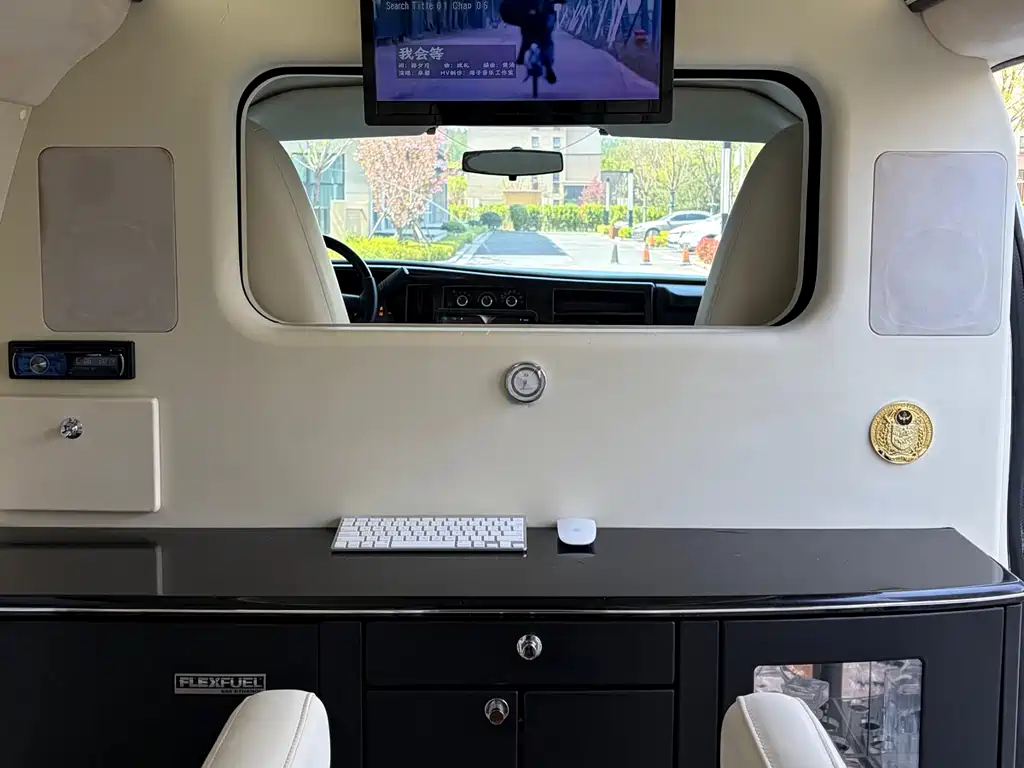 GMC Savana 2012