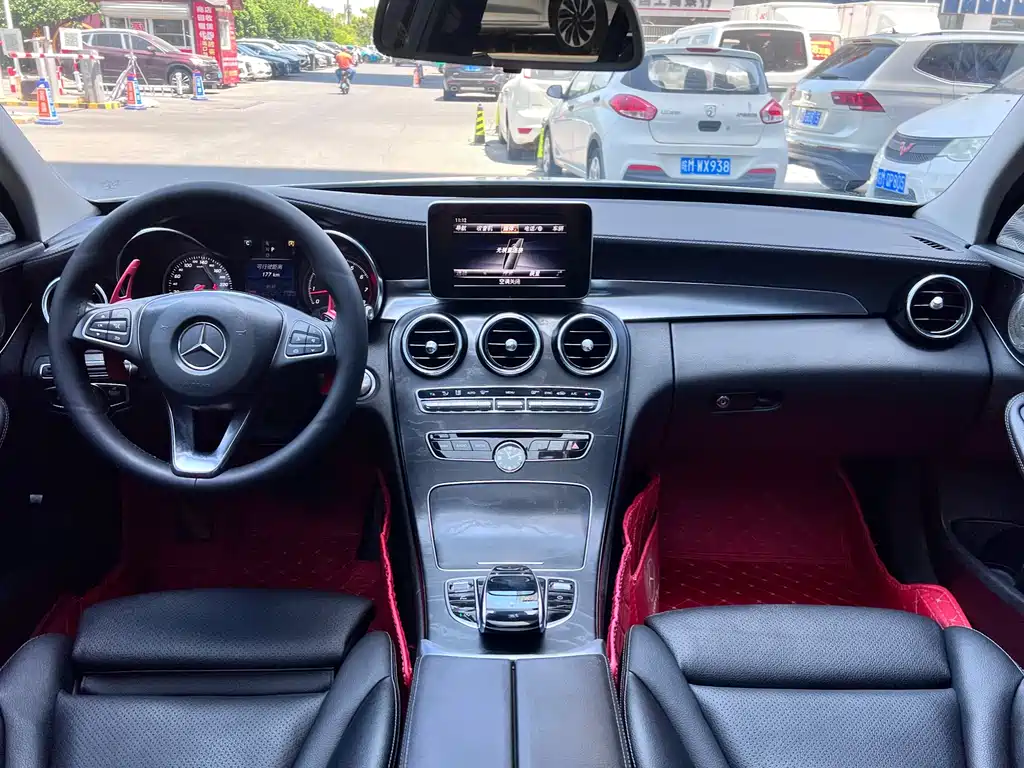 Mercedes-Benz C-Class 2018 — фото 8