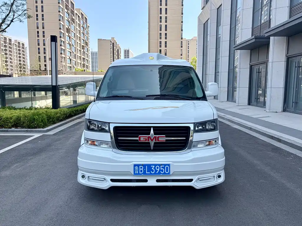 GMC Savana 2012