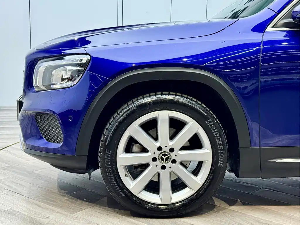 Mercedes-Benz GLB 2020 — фото 29