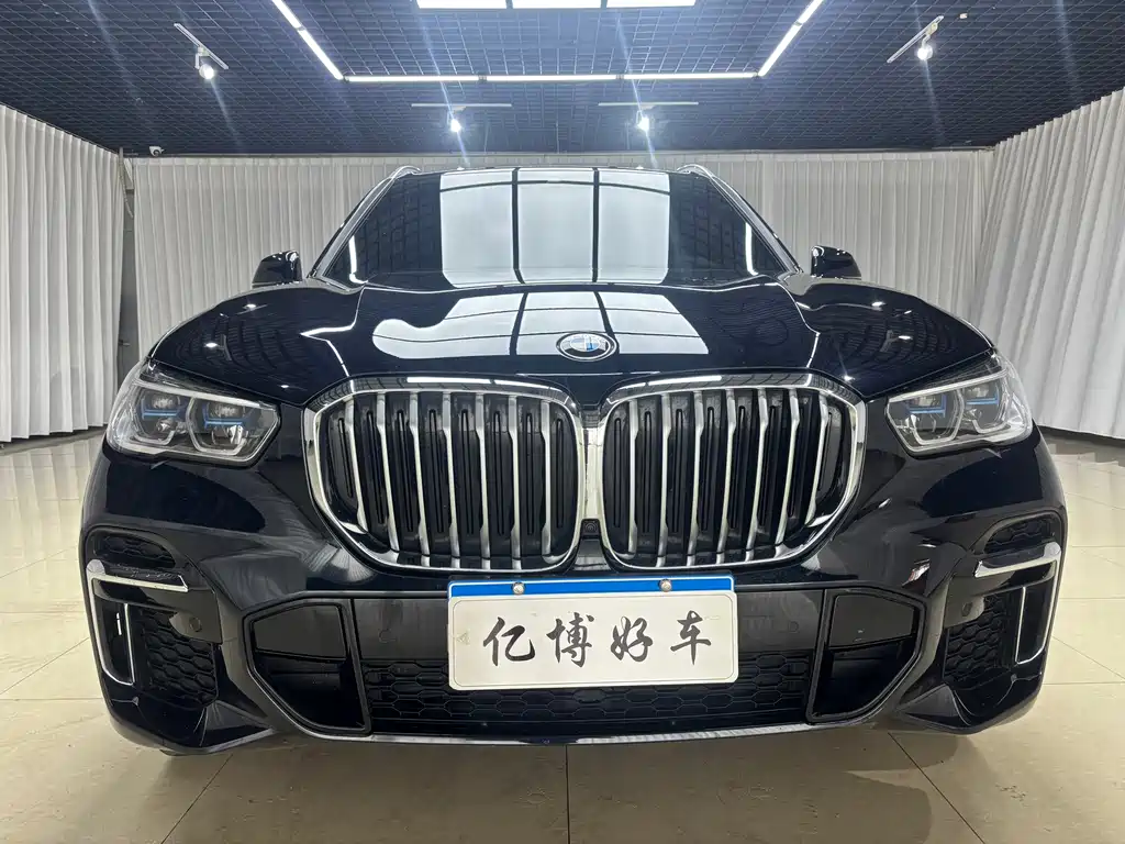 BMW X5 2023 — фото 1