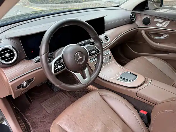 Mercedes-Benz E-Class 2020