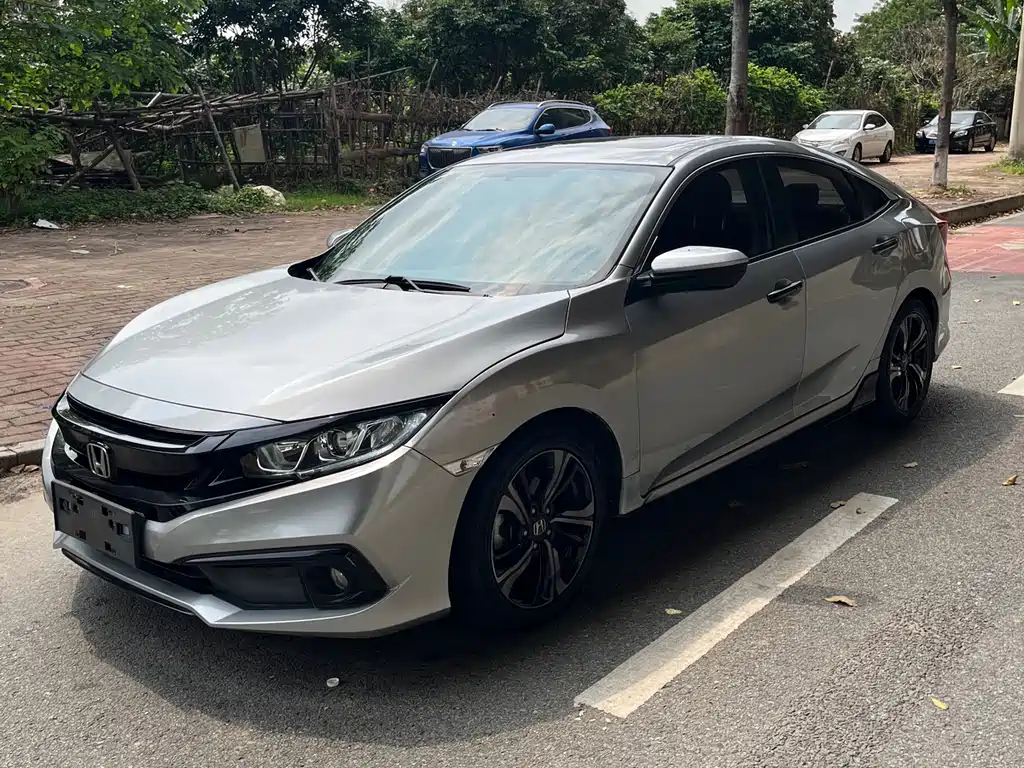 Honda Civic 2020 — фото 1