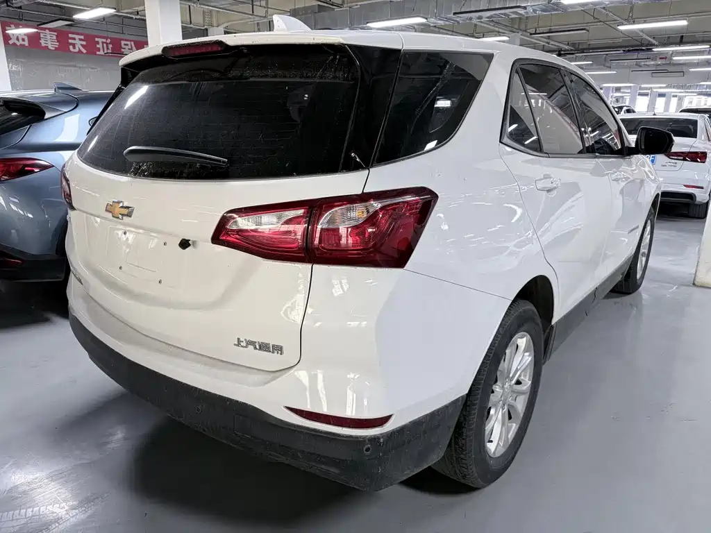 Chevrolet Equinox 2019 — фото 19